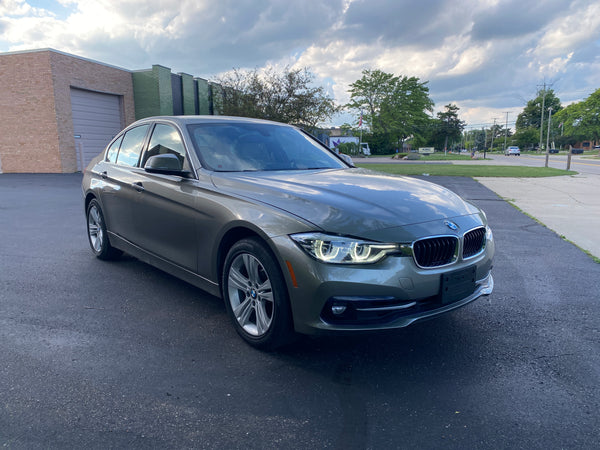 2018 BMW 330i xDrive 4D Sedan