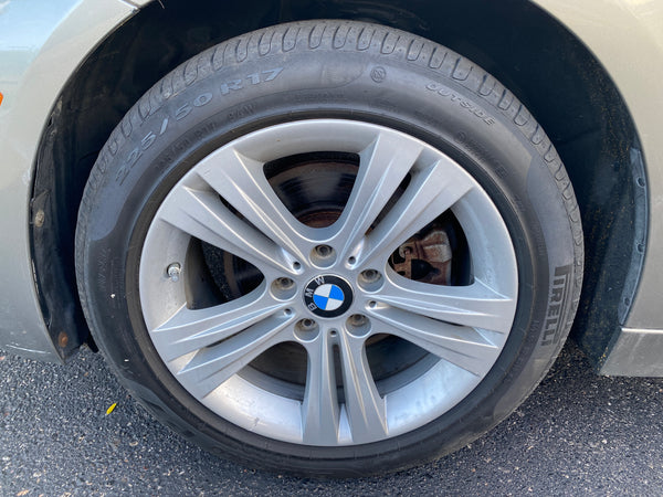 2018 BMW 330i xDrive 4D Sedan