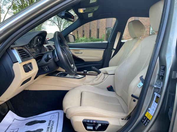 2018 BMW 330i xDrive 4D Sedan