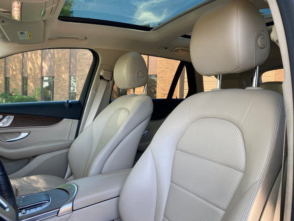 2020 Mercedes-Benz GLC300 4MATIC 4D SUV