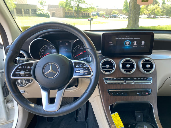 2020 Mercedes-Benz GLC300 4MATIC 4D SUV