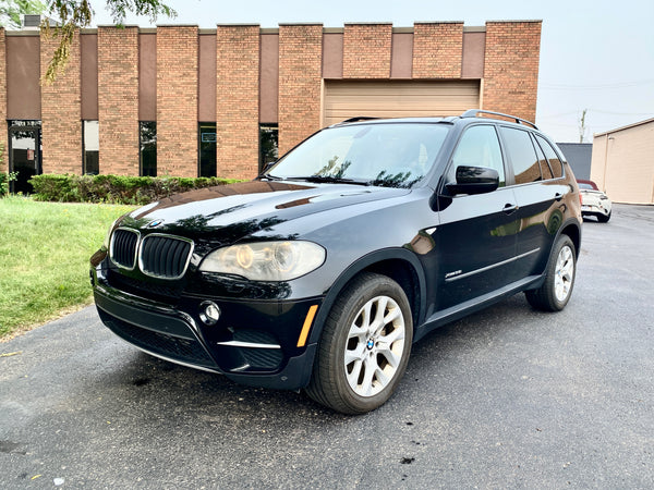2011 BMW X5 35i xDrive 4D SUV