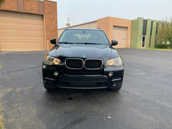 2011 BMW X5 35i xDrive 4D SUV