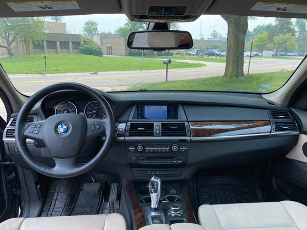 2011 BMW X5 35i xDrive 4D SUV