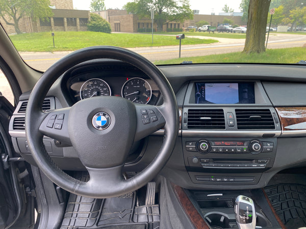 2011 BMW X5 35i xDrive 4D SUV