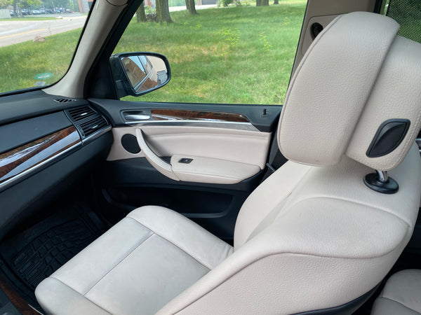 2011 BMW X5 35i xDrive 4D SUV