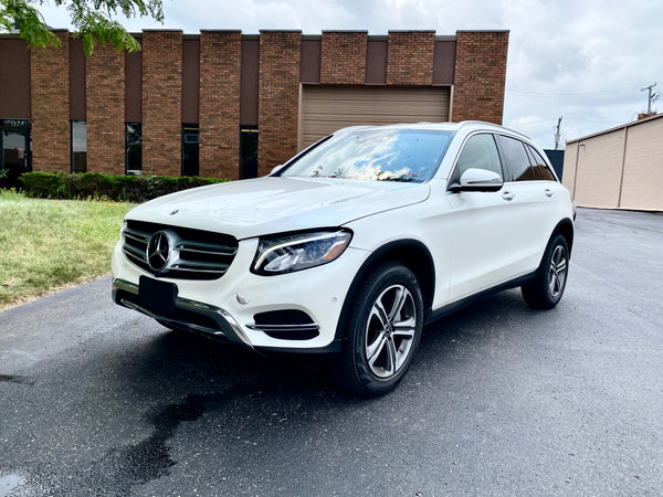 2019 Mercedes-Benz GLC 300 4MATIC 4D SUV