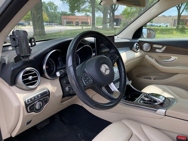 2019 Mercedes-Benz GLC 300 4MATIC 4D SUV