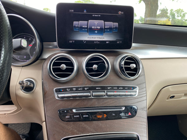 2019 Mercedes-Benz GLC 300 4MATIC 4D SUV