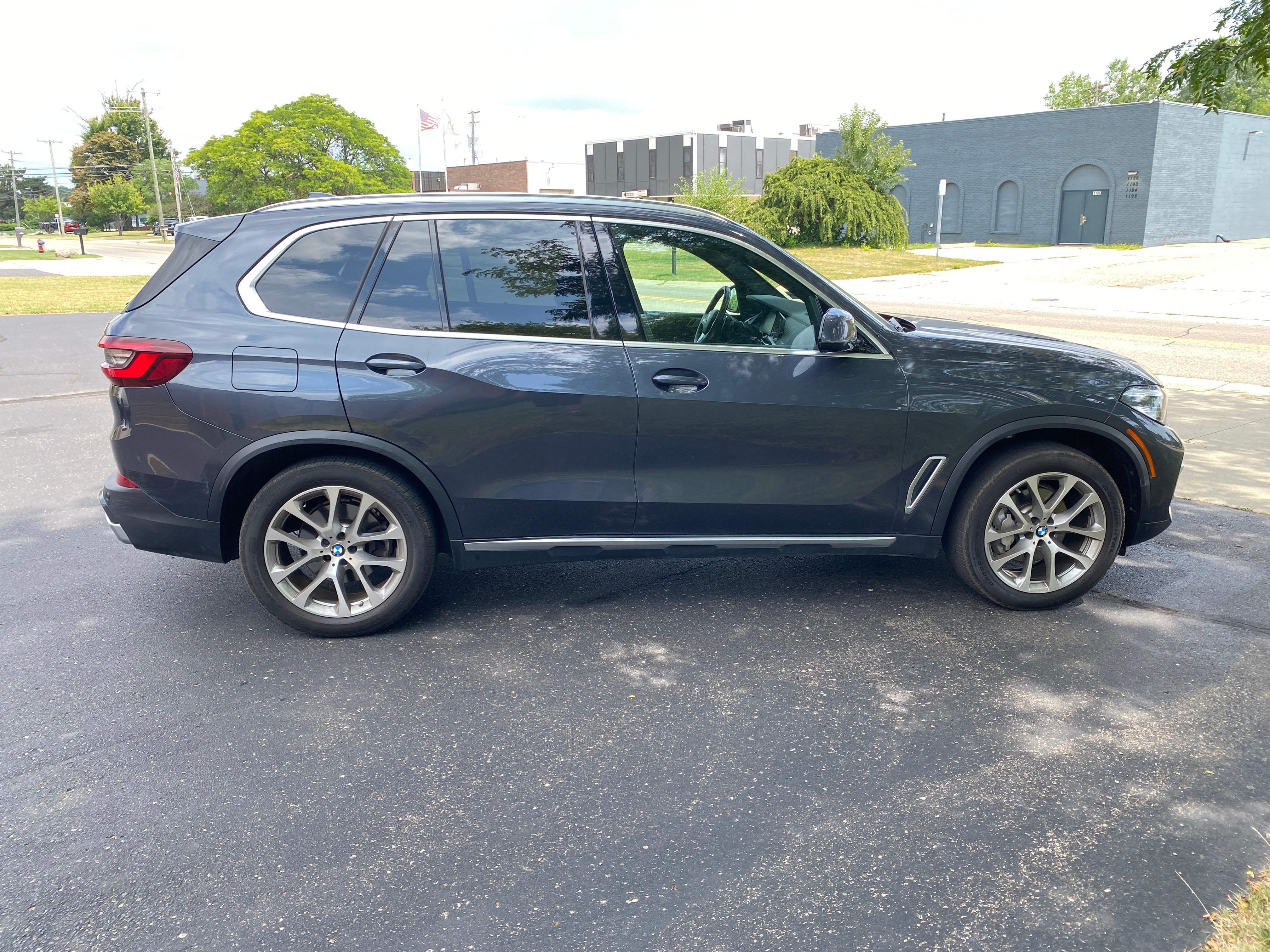 2021 BMW X5 40i xDrive 4D SUV