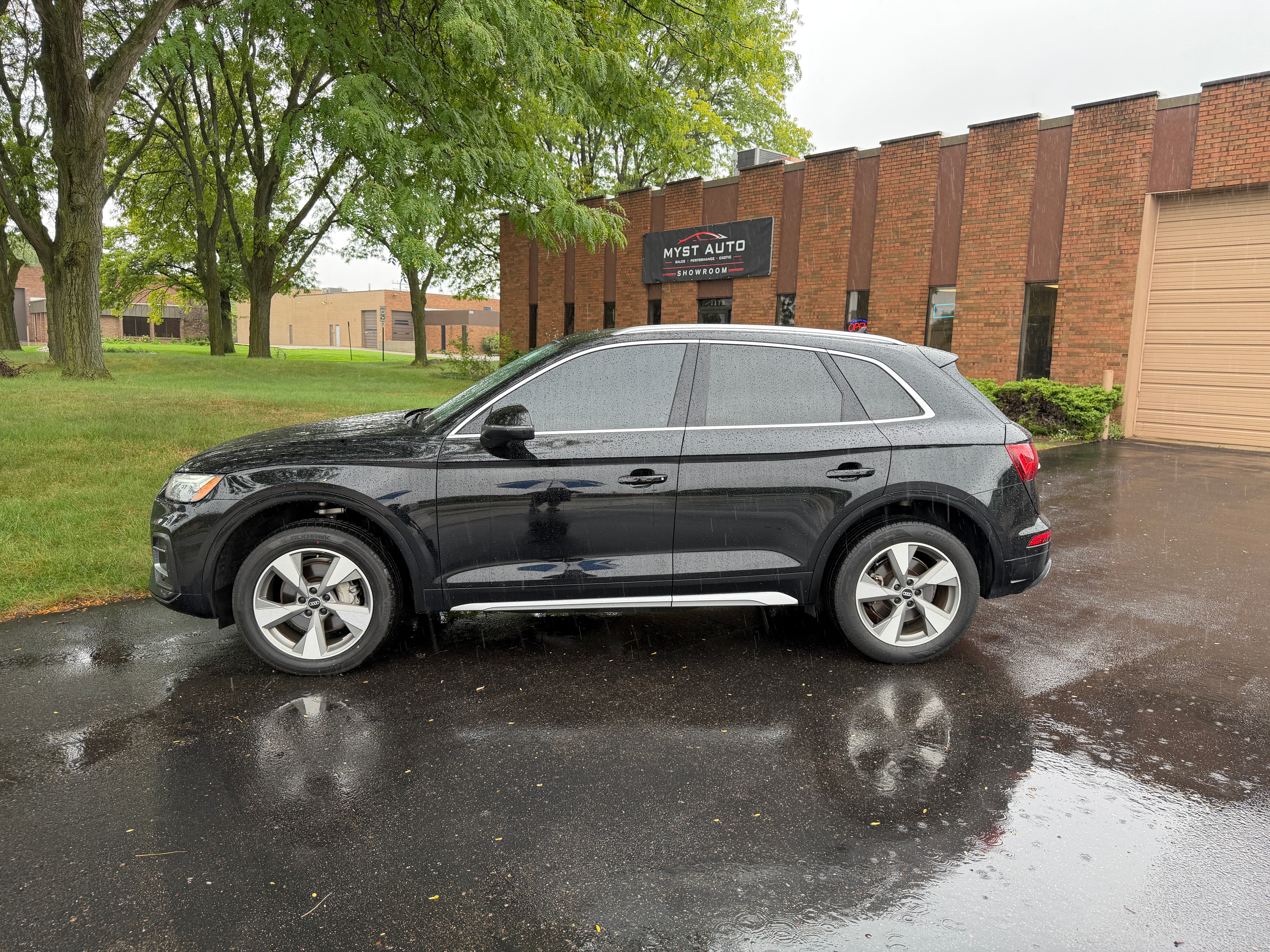 2023 Audi Q5 Premium Plus 4D SUV
