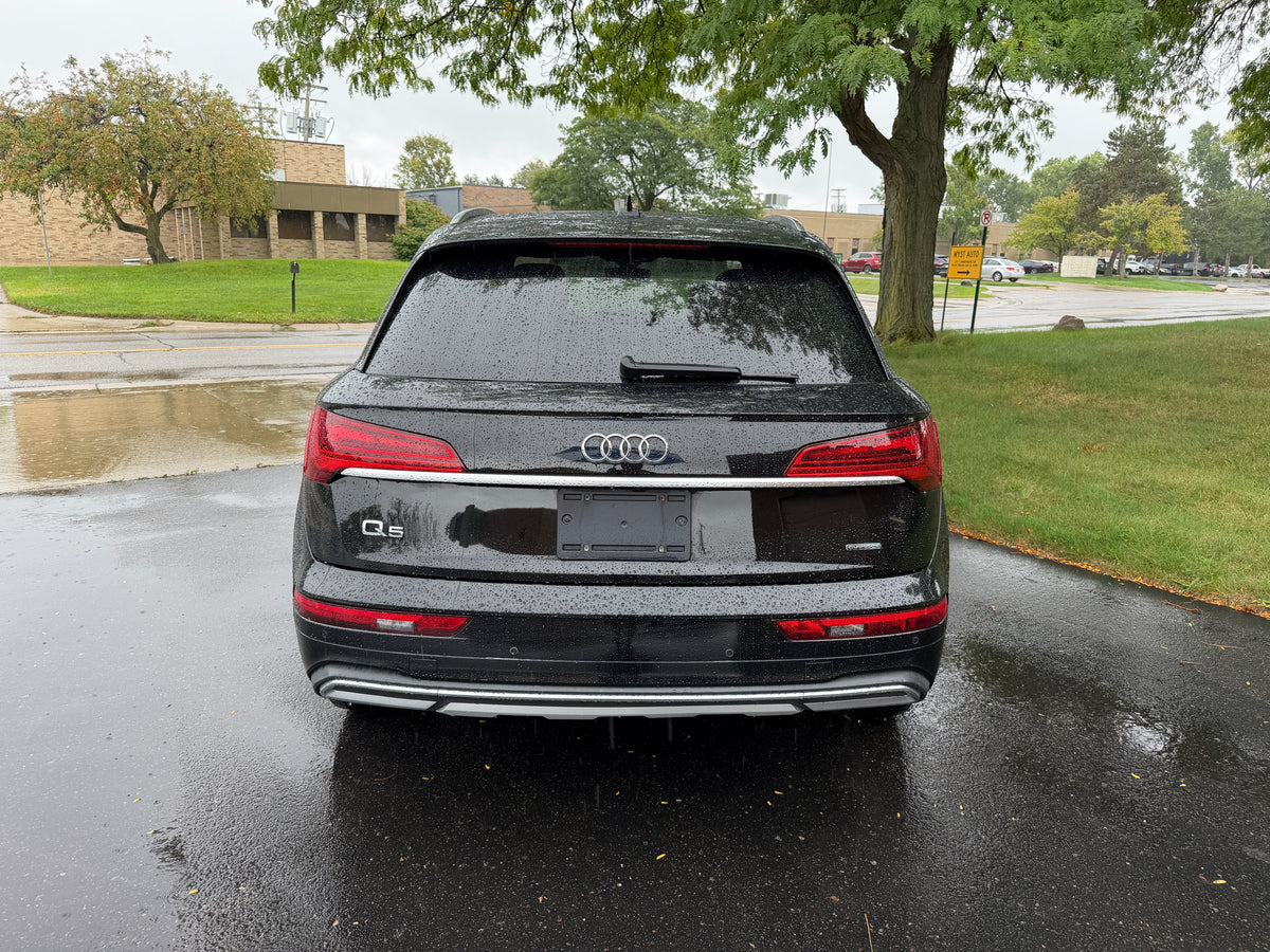 2023 Audi Q5 Premium Plus 4D SUV