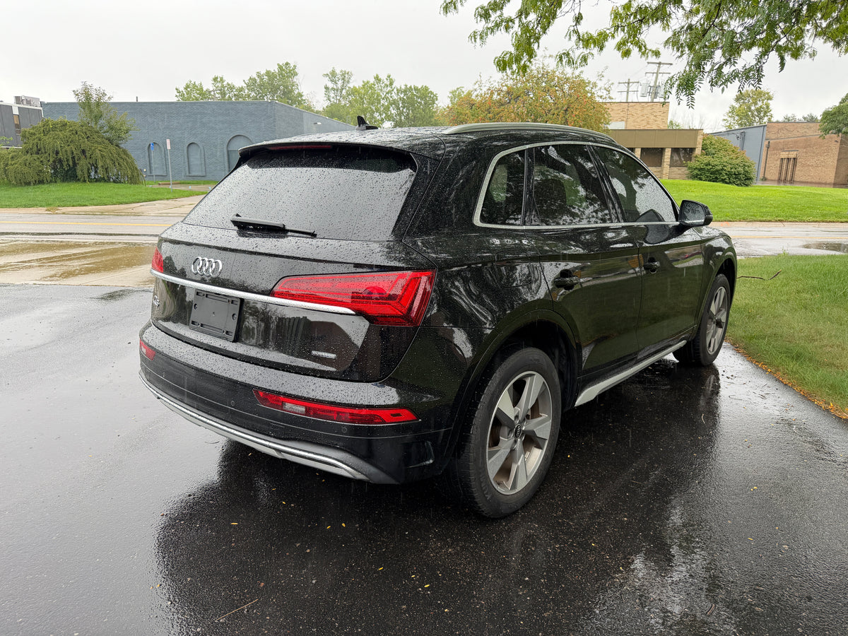 2023 Audi Q5 Premium Plus 4D SUV