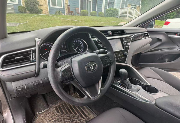 2018 Toyota Camry LE 4D Sedan