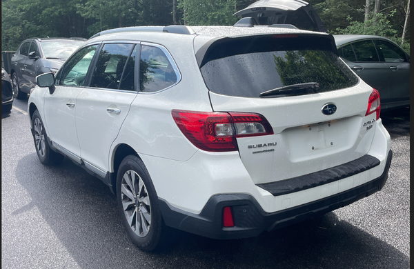 2018 Subaru Outback 3.6R Limited 4D Wagon