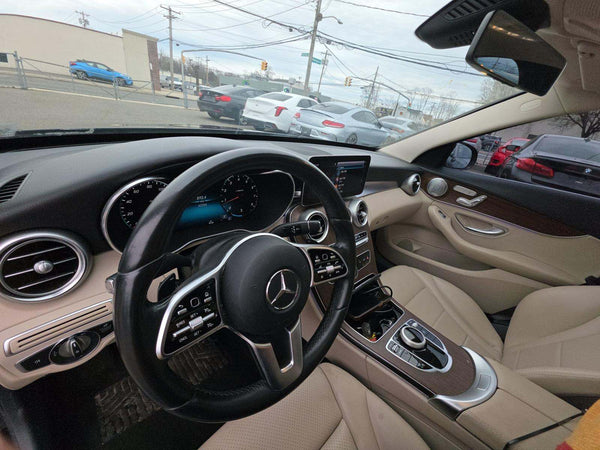2021 Mercedes-Benz C300 4MATIC 4D Sedan