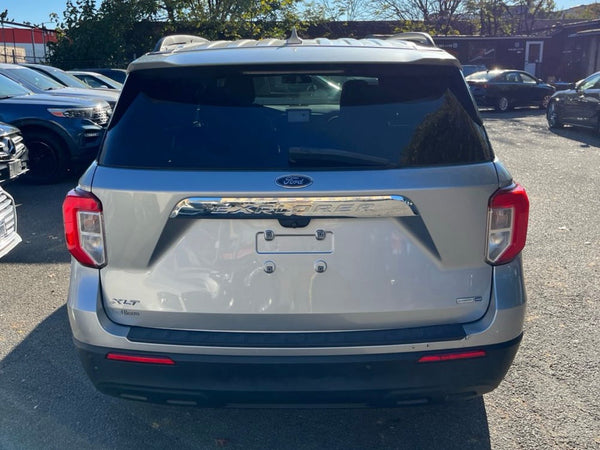 2020 Ford Explorer XLT 4D SUV