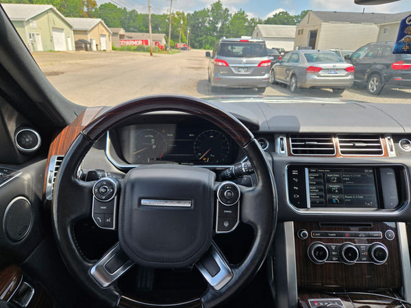2015 Land Rover Range Rover Supercharged V8 4D SUV