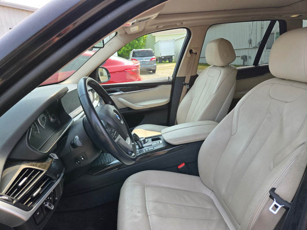 2015 BMW X5 35i xDrive Luxury 4D SUV
