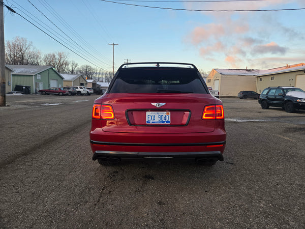 2019 Bentley Bentayga V8 4D SUV