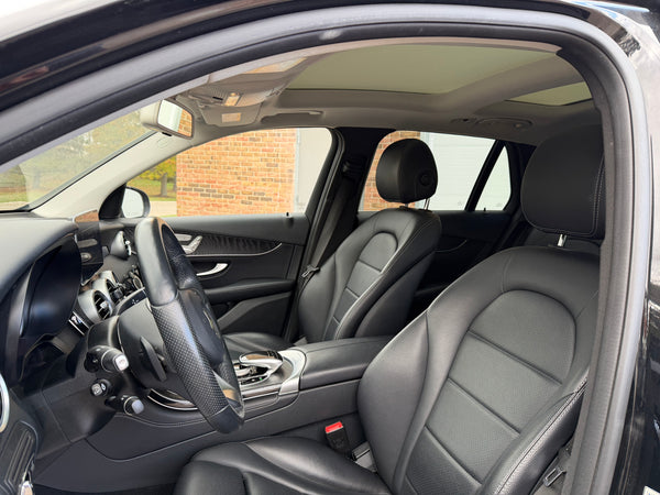 2016 Mercedes-Benz Glc300 4MATIC 4D SUV