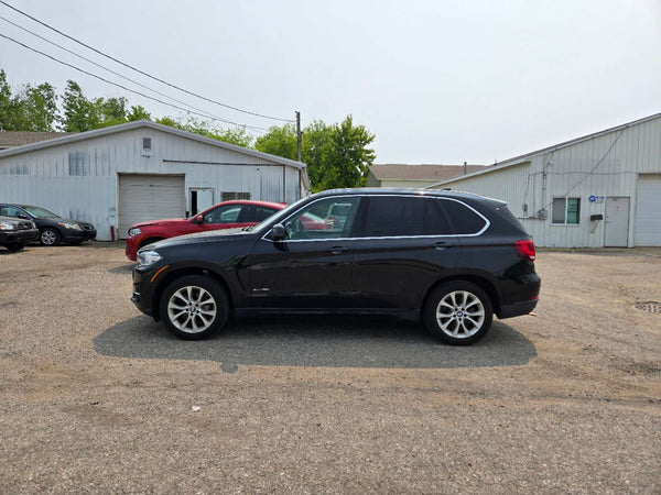 2015 BMW X5 35i xDrive Luxury 4D SUV