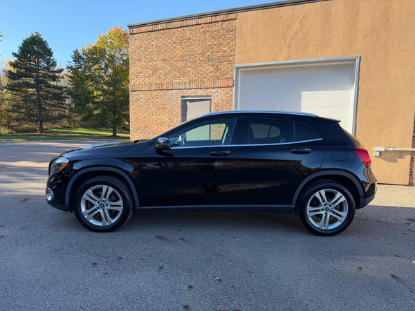 2018 Mercedes-Benz Gla250 4MATIC 4D SUV