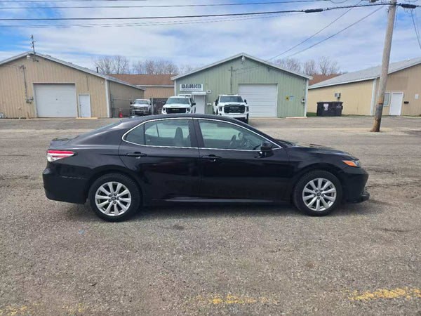 2020 Toyota Camry LE AWD 4D Sedan