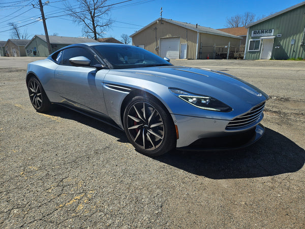 2018 Aston Martin DB11 V12 2D Coupe