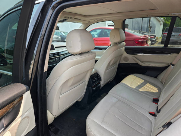 2015 BMW X5 35i xDrive Luxury 4D SUV