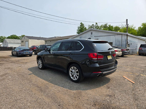 2015 BMW X5 35i xDrive Luxury 4D SUV