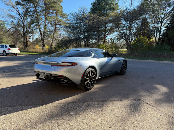 2018 Aston Martin DB11 V12 2D Coupe