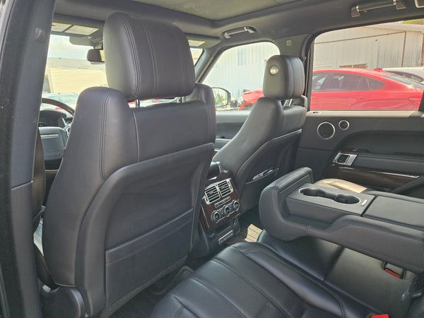 2015 Land Rover Range Rover Supercharged V8 4D SUV