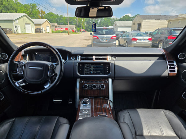 2015 Land Rover Range Rover Supercharged V8 4D SUV