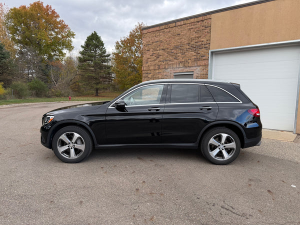 2016 Mercedes-Benz Glc300 4MATIC 4D SUV