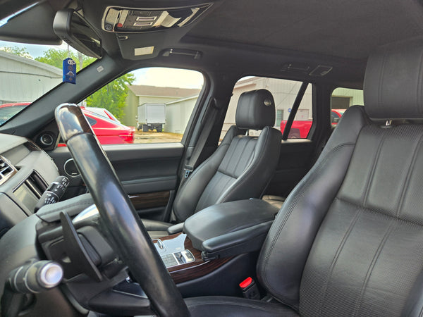 2015 Land Rover Range Rover Supercharged V8 4D SUV